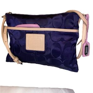 Coach Weekend Legacy Colorblock Navy and Lavender Crossbody Nylon Hippy Dust Bag